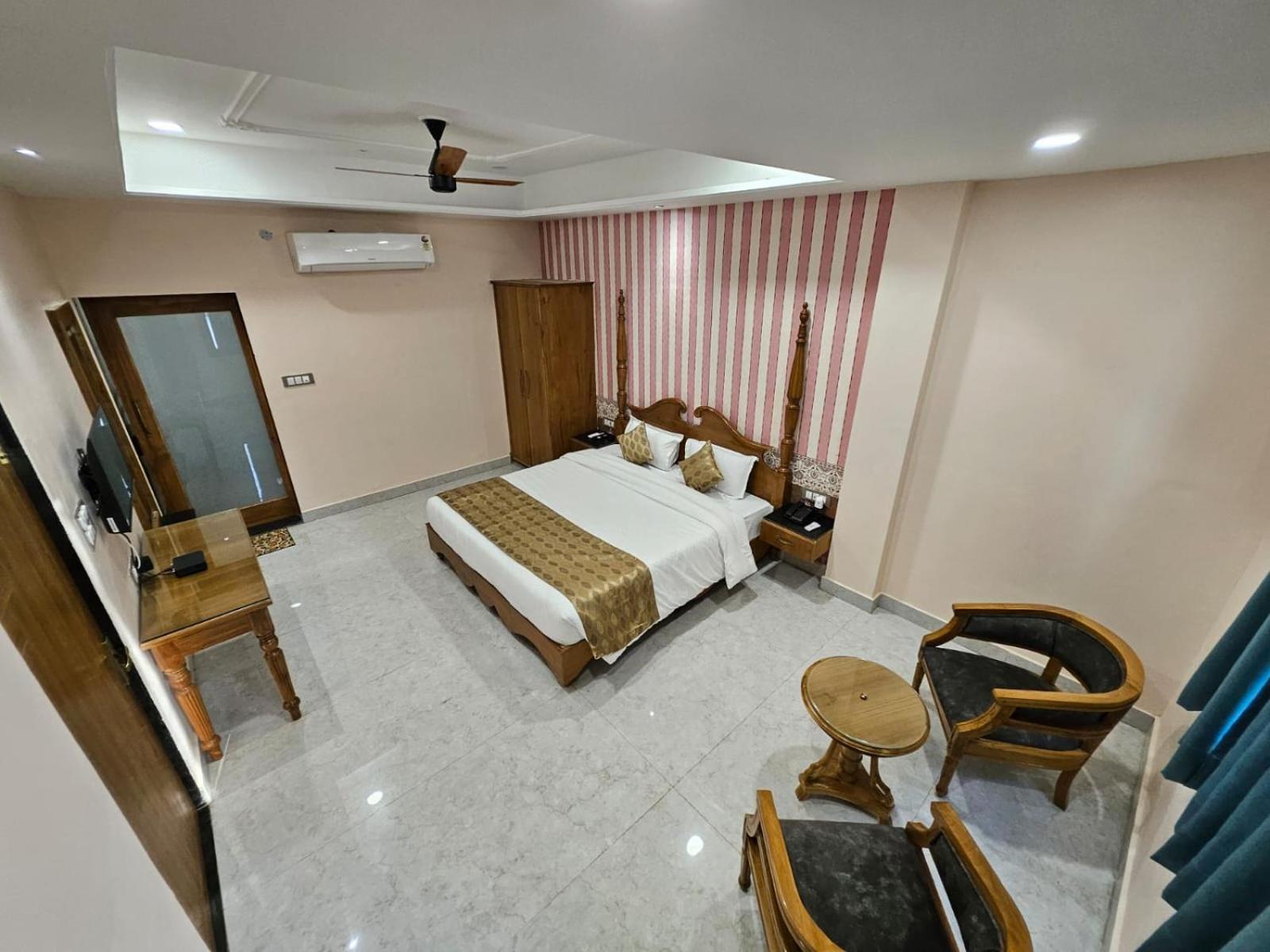 The Mewar Palace And Resort Shivpurī Exterior foto